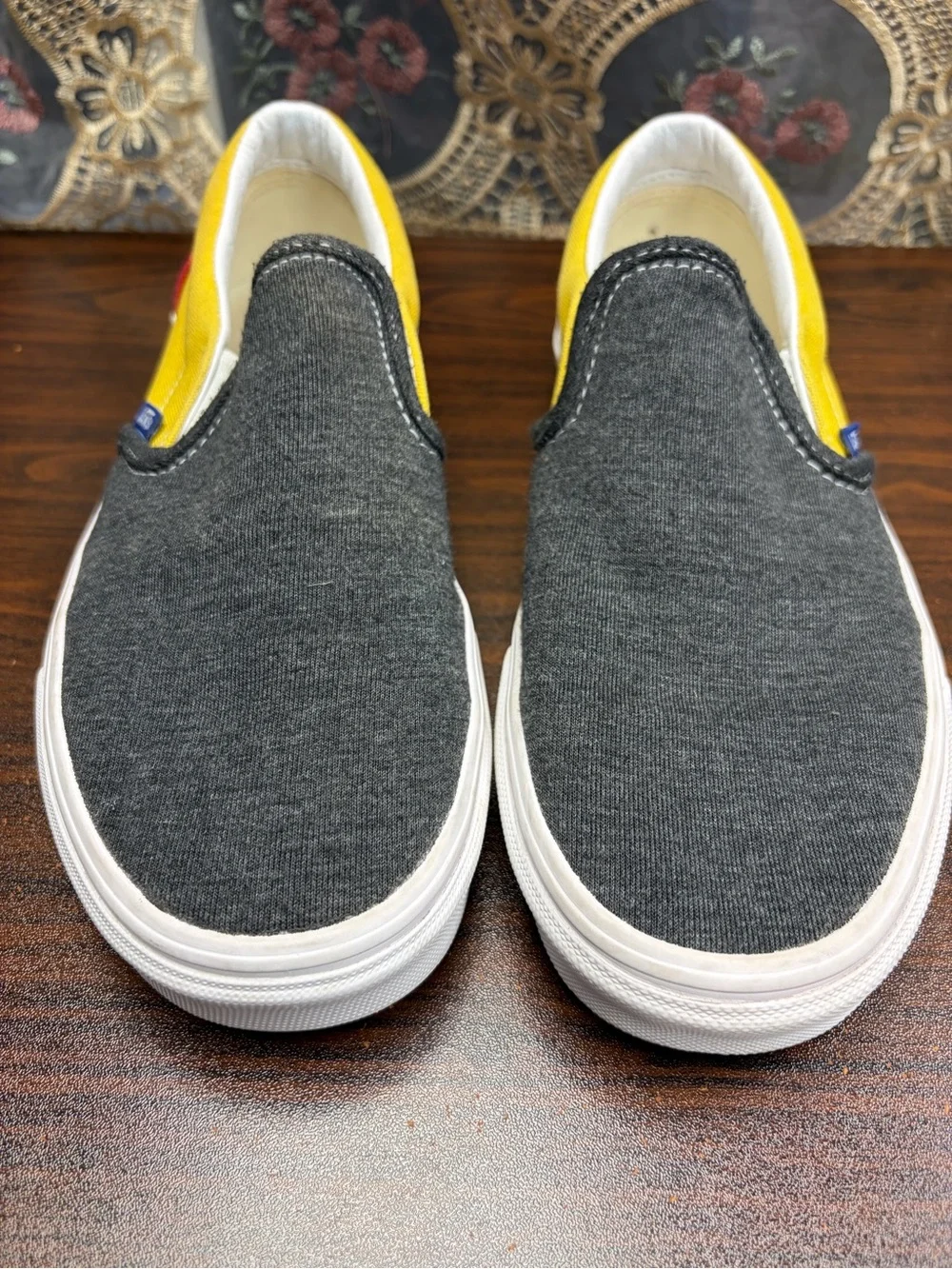 Unisex Vans Coastal Slip on Shoes